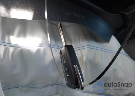 2025 Toyota Corolla Le из США, поврежденный, VIN 5YFB4MDEXSP345782